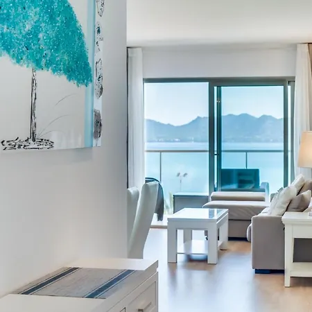 Cala Millor Apartment *