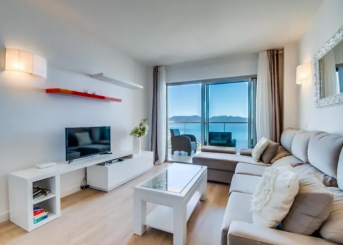 Cala Millor Apartment *